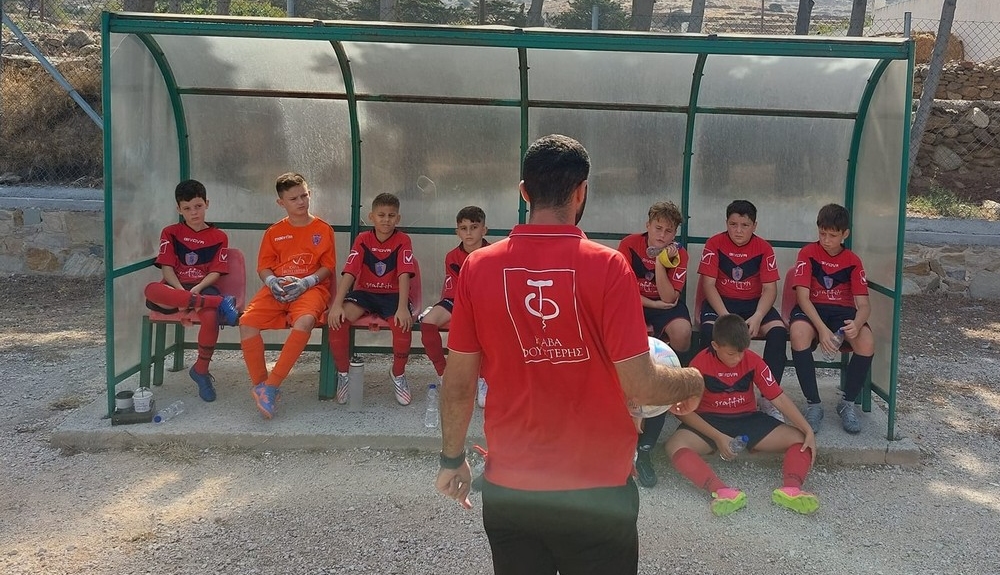 Hello Football Friend : Μια ακόμα όμορφη εξόρμηση για τα παιδιά της Θύελλας Καμαρίου (Φώτος)(10)